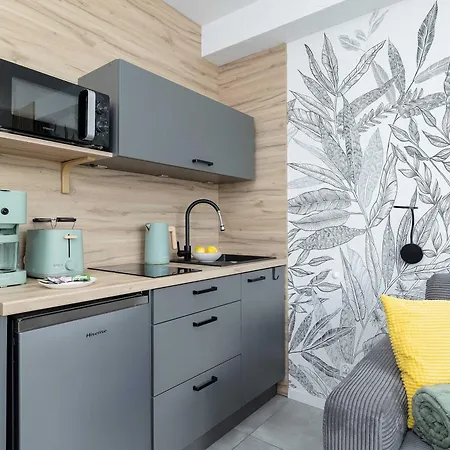 Apartment Bright Sea View On Promenada Gwiazd By Renters