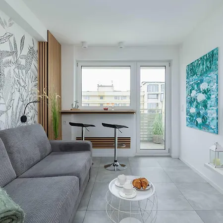 Bright Sea View On Promenada Gwiazd By Renters