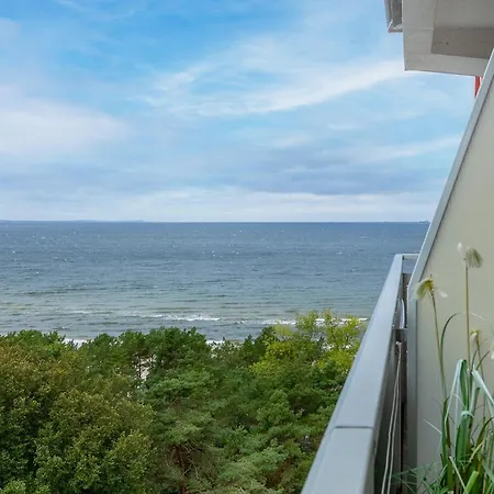 Bright Sea View On Promenada Gwiazd By Renters *